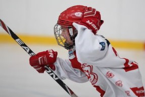 米兰体育平台登录入口-篮球专项体能训练中的疲劳监测与调整方法，篮球体能训练的能力测试方法有哪些